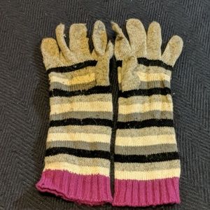 ✨ 5 for $25 ✨ stripe gloves